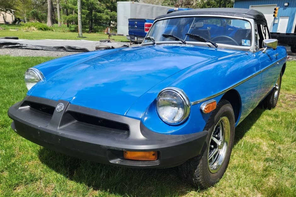 1978 MG MGB sold for $5,700