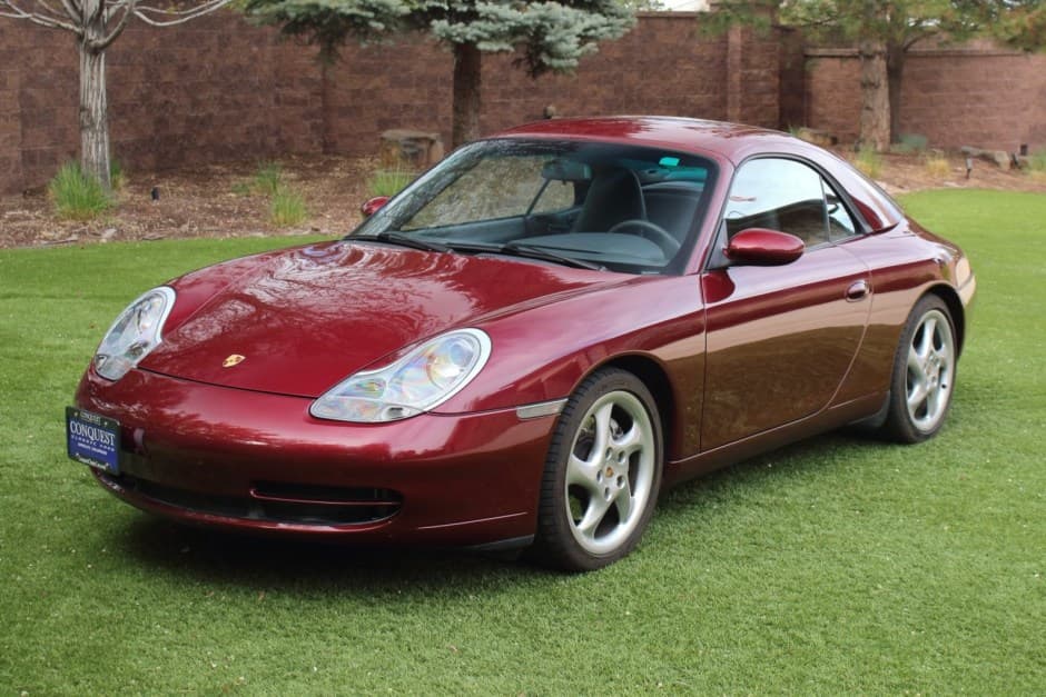 2000 Porsche 996 911 (Non-Turbo/GT2/GT3) sold for $27,500