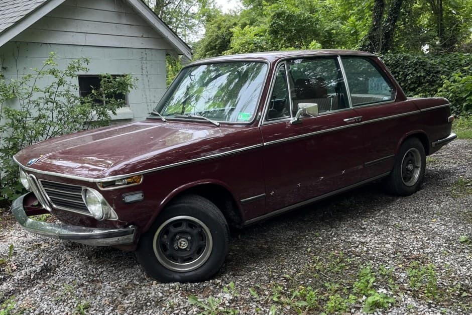 1973 BMW 2002 sold for $9,000