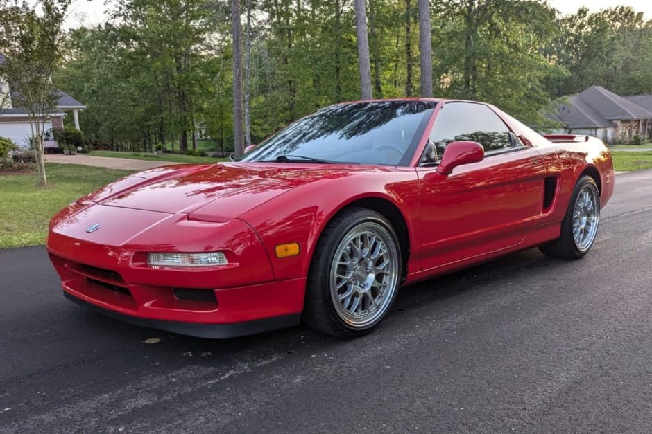 2000 Acura NSX NA2 sold for $75,000
