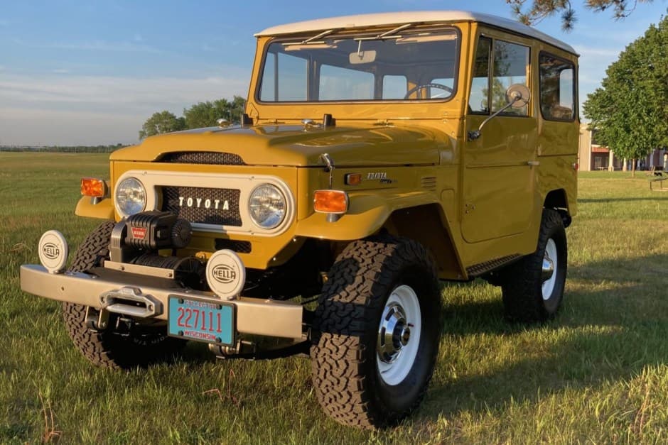1972 Toyota Land Cruiser FJ40 sold for $45,500