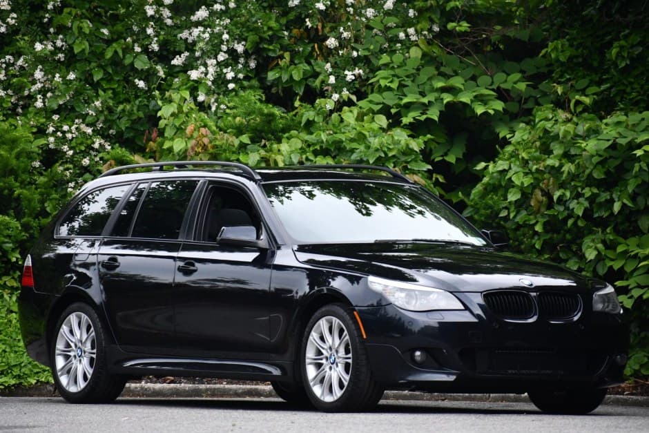 2010 BMW E61 5-Series Touring sold for $17,000