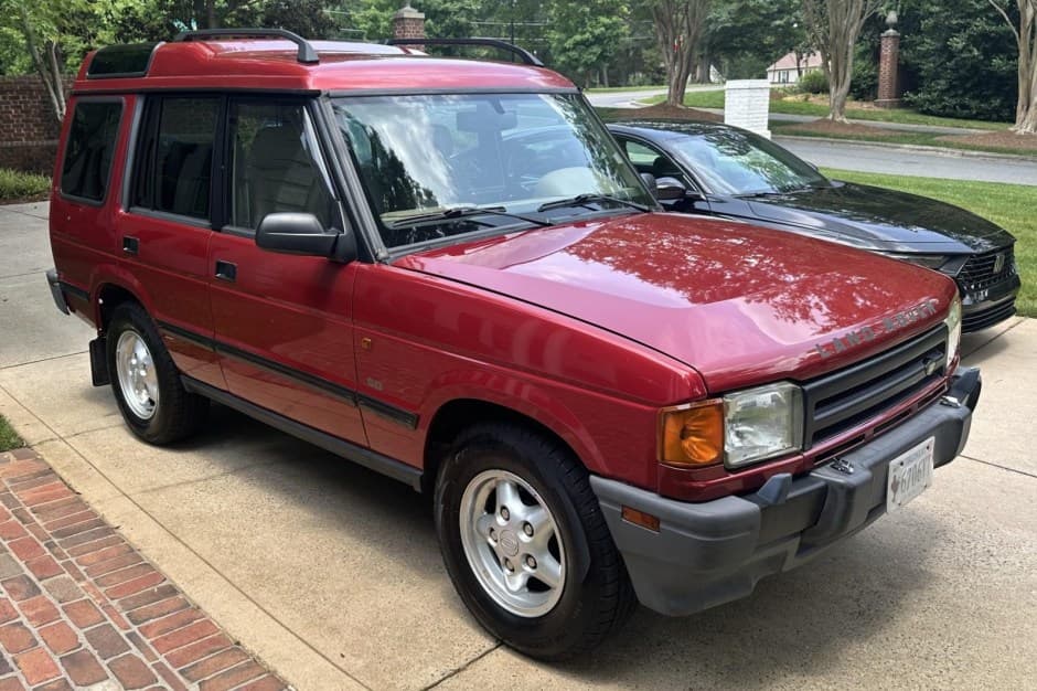 1999 Land Rover Discovery II sold for $8,700