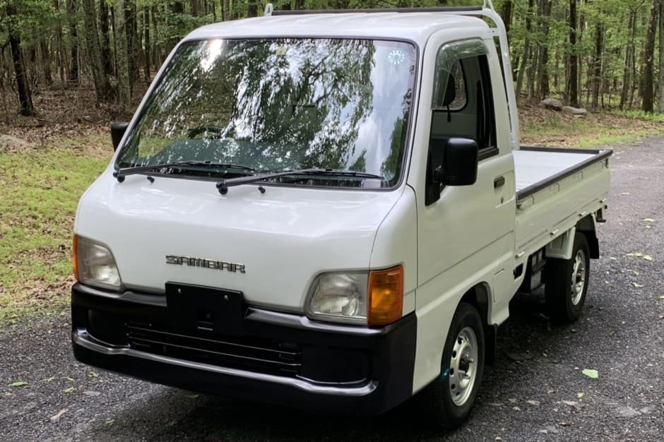 2000 Subaru Sambar sold for $13,000