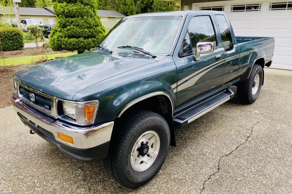 1993 Toyota Pickup (N80/90/100/110 1989-1997) sold for $21,250
