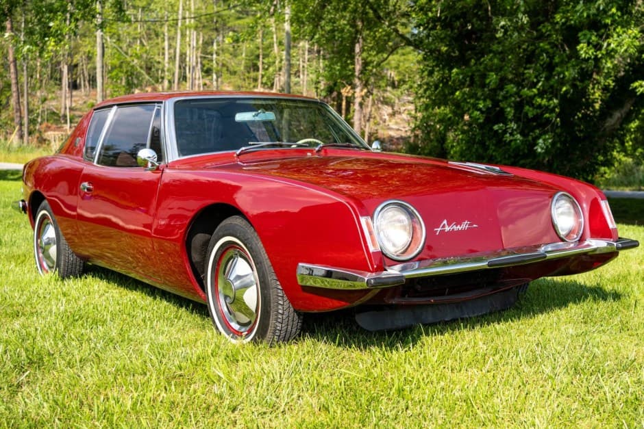 1963 Studebaker Avanti sold for $20,888