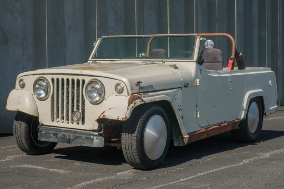 1969 Jeep Jeepster Commando sold for $3,500