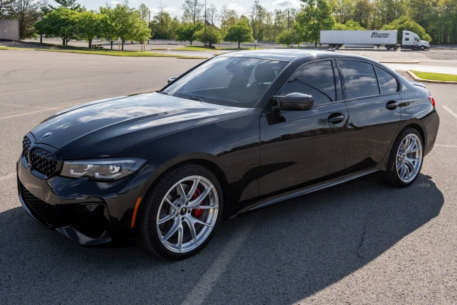 2022 BMW G20 3-Series sold for $31,750