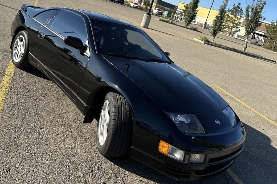 1992 Nissan Z32 300ZX sold for $24,000