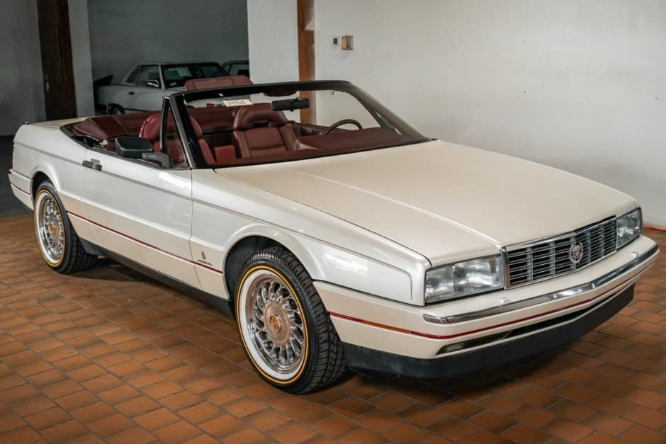1989 Cadillac Allanté sold for $7,103