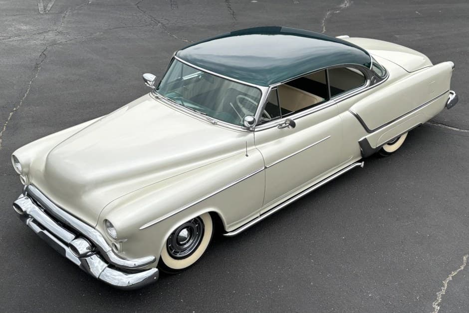 1953 Oldsmobile 98 sold for $15,500