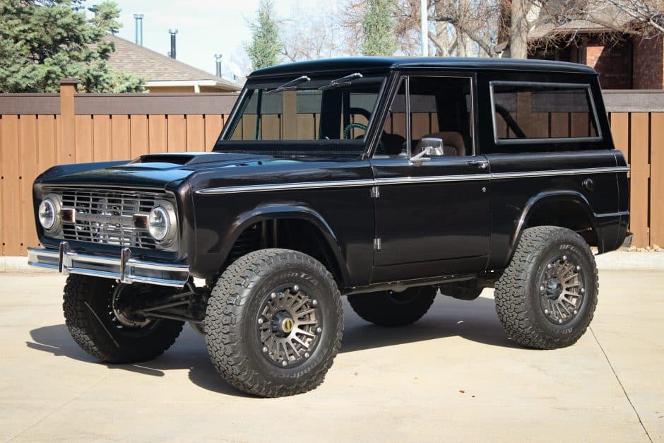 1972 Ford Bronco U13/U14/U15 1966-1977 sold for $51,500
