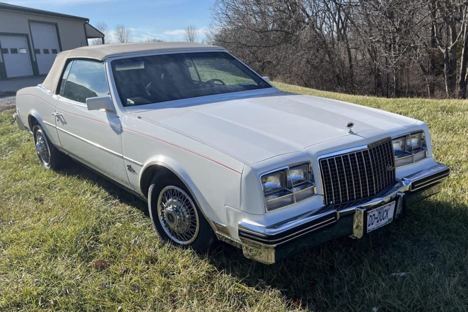 1983 Buick Riviera sold for $8,500
