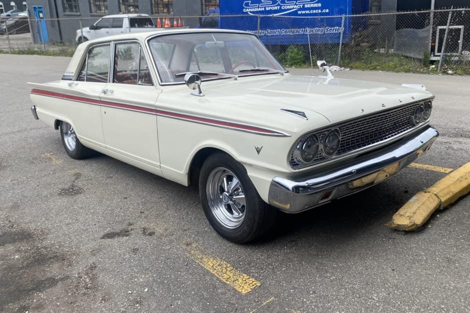 1963 Ford Fairlane sold for $6,800