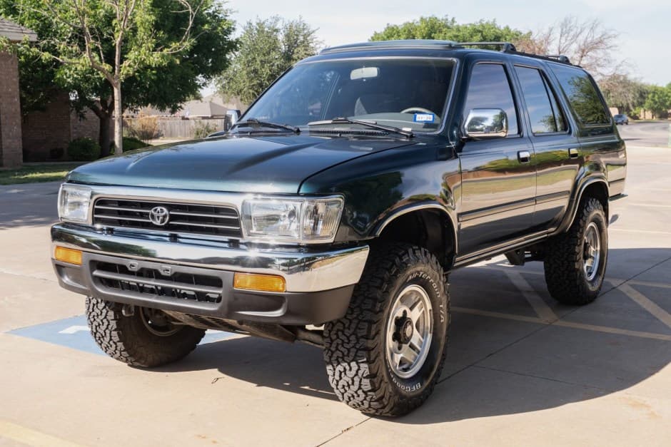 1995 Toyota 4Runner (N120) sold for $21,250