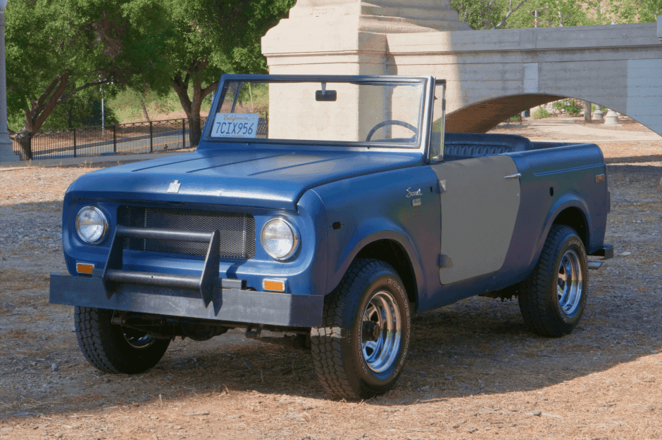 1967 International Harvester Scout 800 sold for $10,000