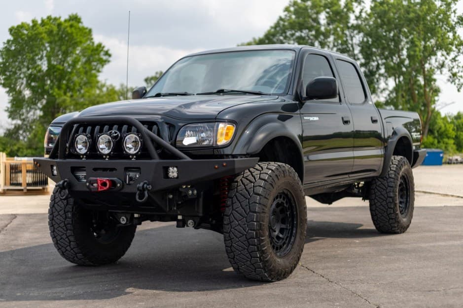 2003 Toyota Tacoma (N1X0 1995-2005) sold for $22,345