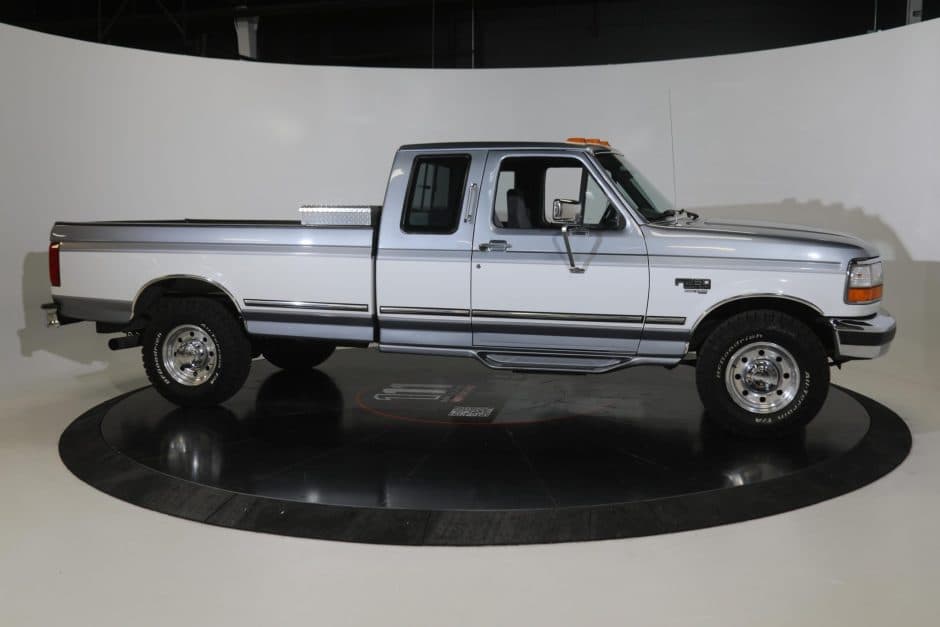 1997 Ford F-Series 1992-1997 sold for $21,000