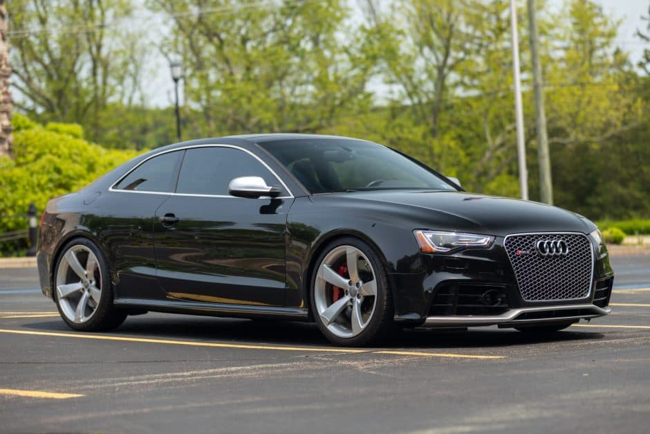 2015 Audi RS5 sold for $30,251