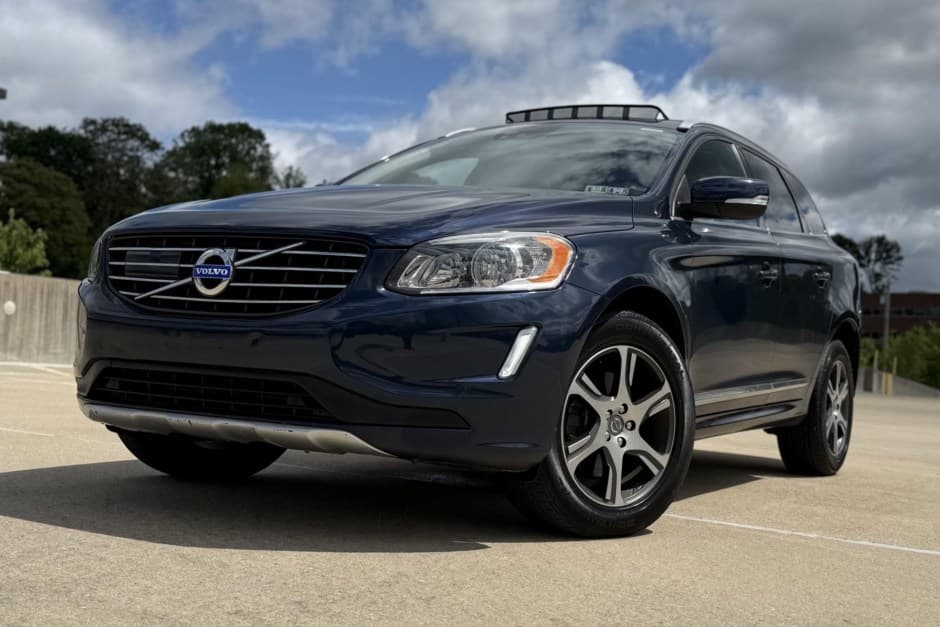 2015 Volvo  sold for $14,444