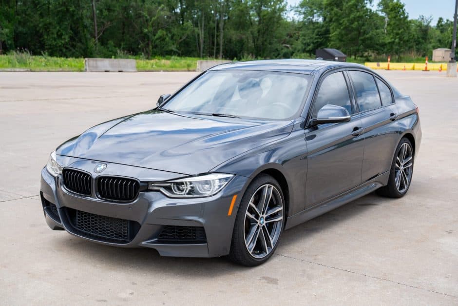 2018 BMW F30 3-Series Sedan sold for $36,500