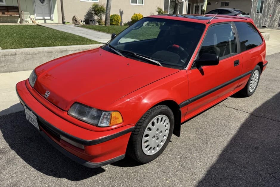 1990 Honda Civic Si sold for $9,795