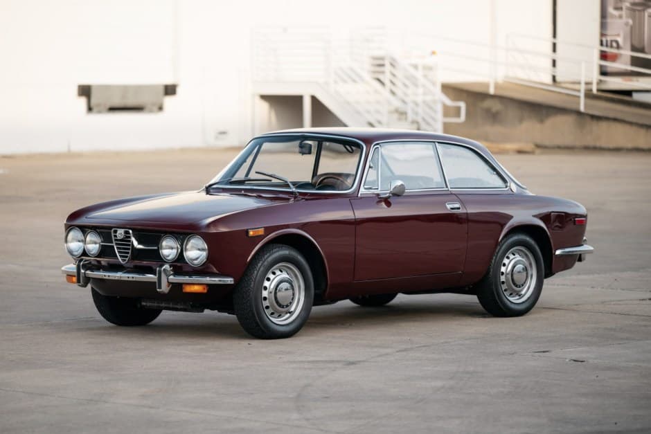 1971 Alfa Romeo 105/115 Series Coupe sold for $50,000