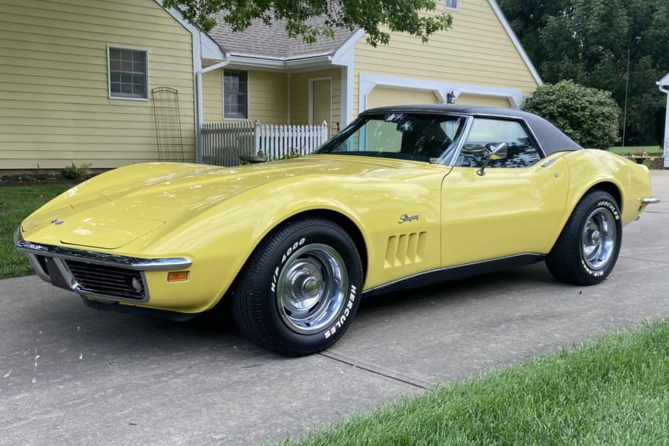 1969 Chevrolet Corvette C3 sold for $38,000