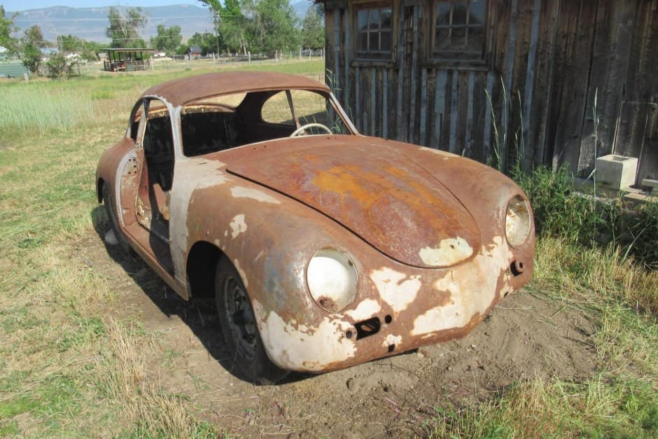 1957 Porsche 356A sold for $31,000
