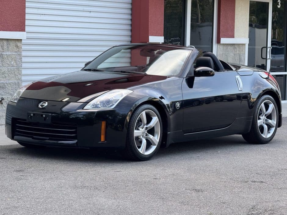 2007 Nissan 350Z sold for $17,000