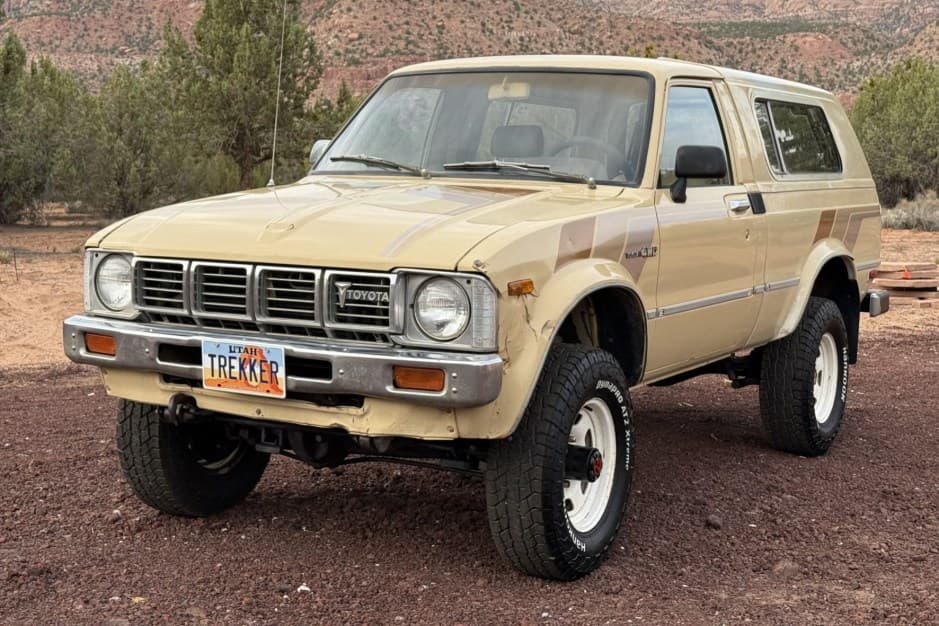 1981 Toyota Pickup (N30/N40 1978-1983) sold for $13,750