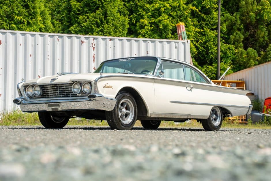 1960 Ford Galaxie sold for $30,000