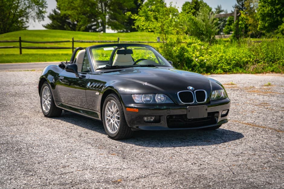 2001 BMW Z3 sold for $22,100