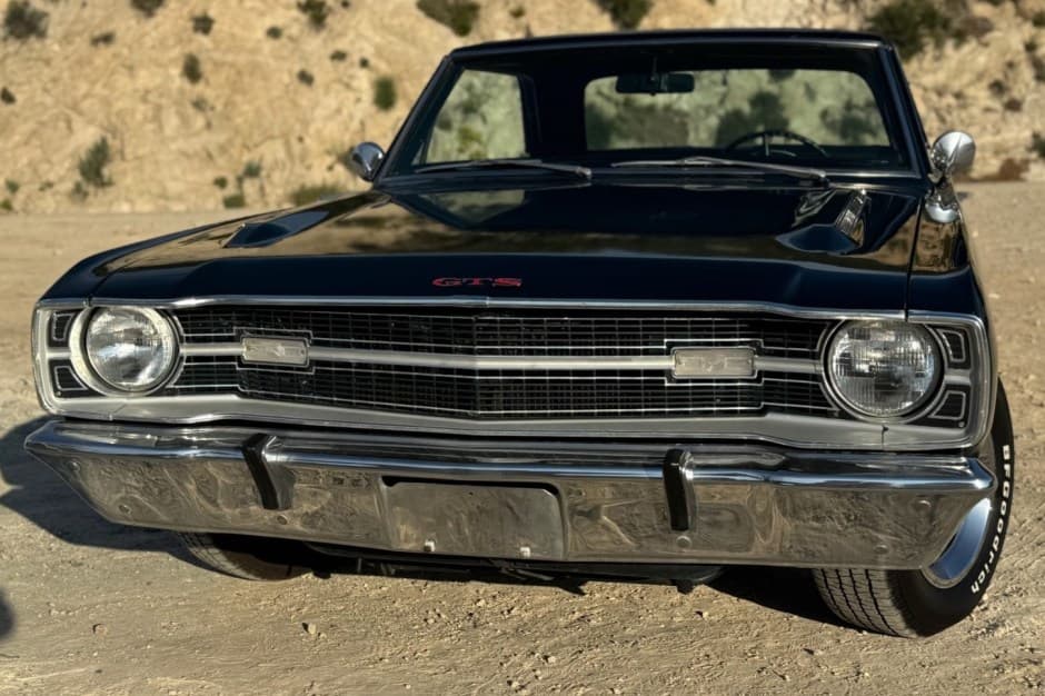 1969 Dodge Dart sold for $35,250