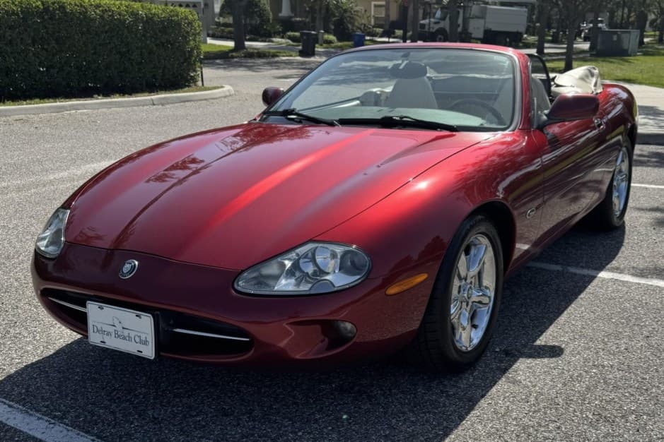 1997 Jaguar XK8 sold for $8,500