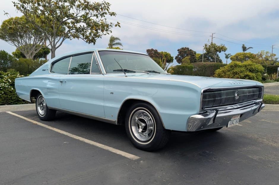 1966 Dodge Charger sold for $15,500