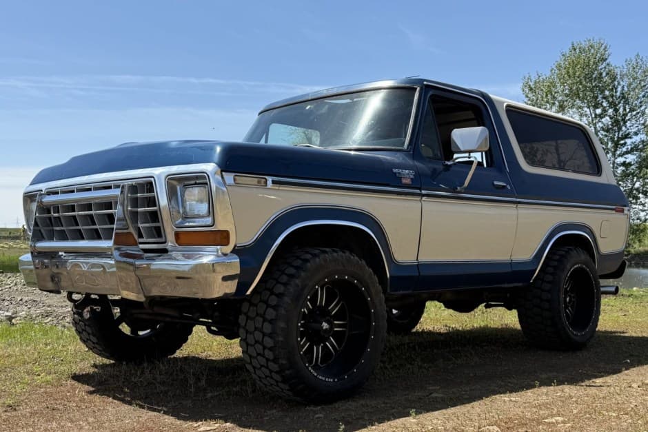 1979 Ford Bronco 2nd Generation 1978-1979 sold for $19,250