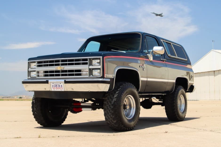 1987 Chevrolet K5 Blazer 1973-1991 sold for $49,750