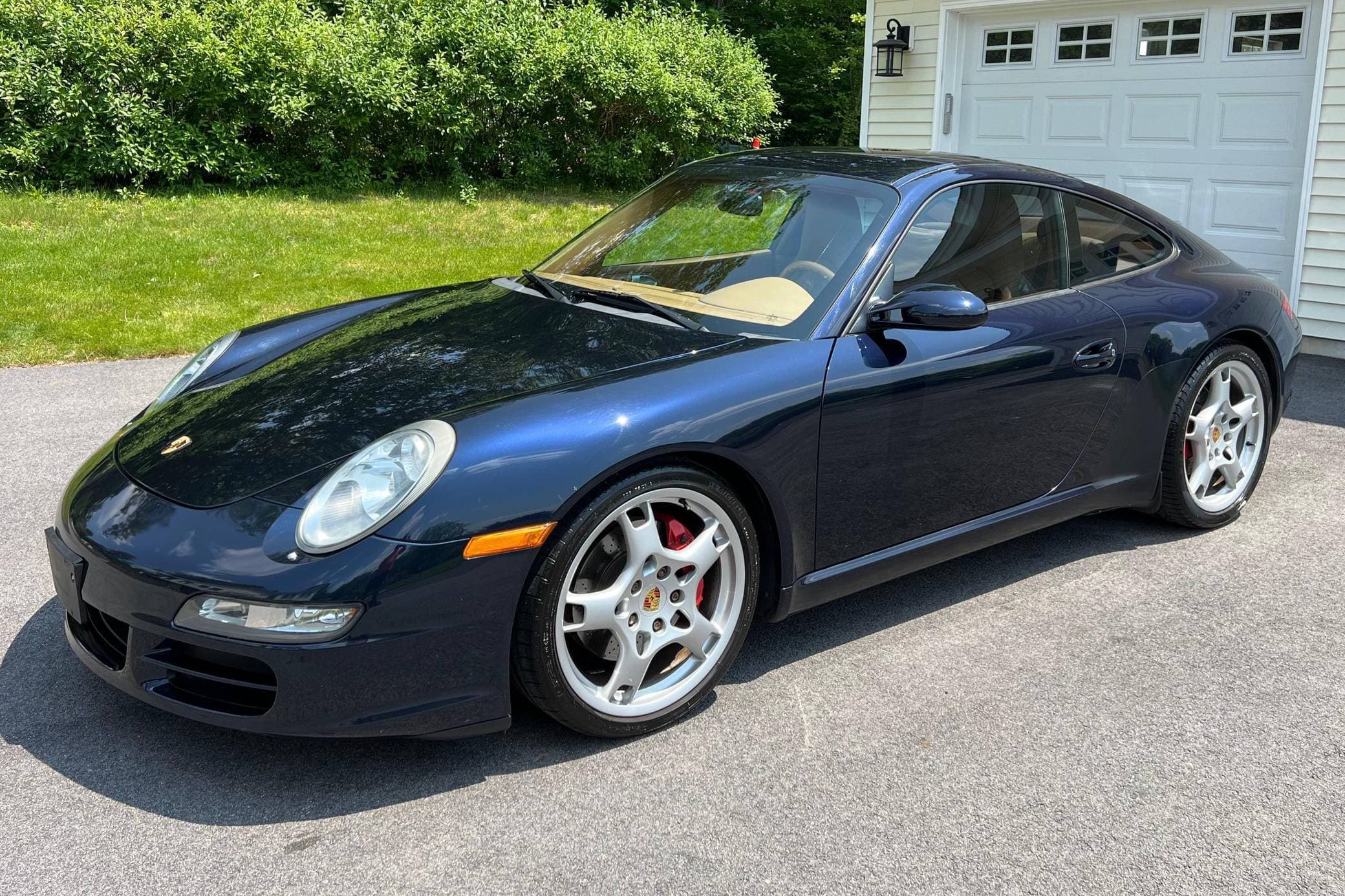 2006 Porsche 997 911 sold for $26,000