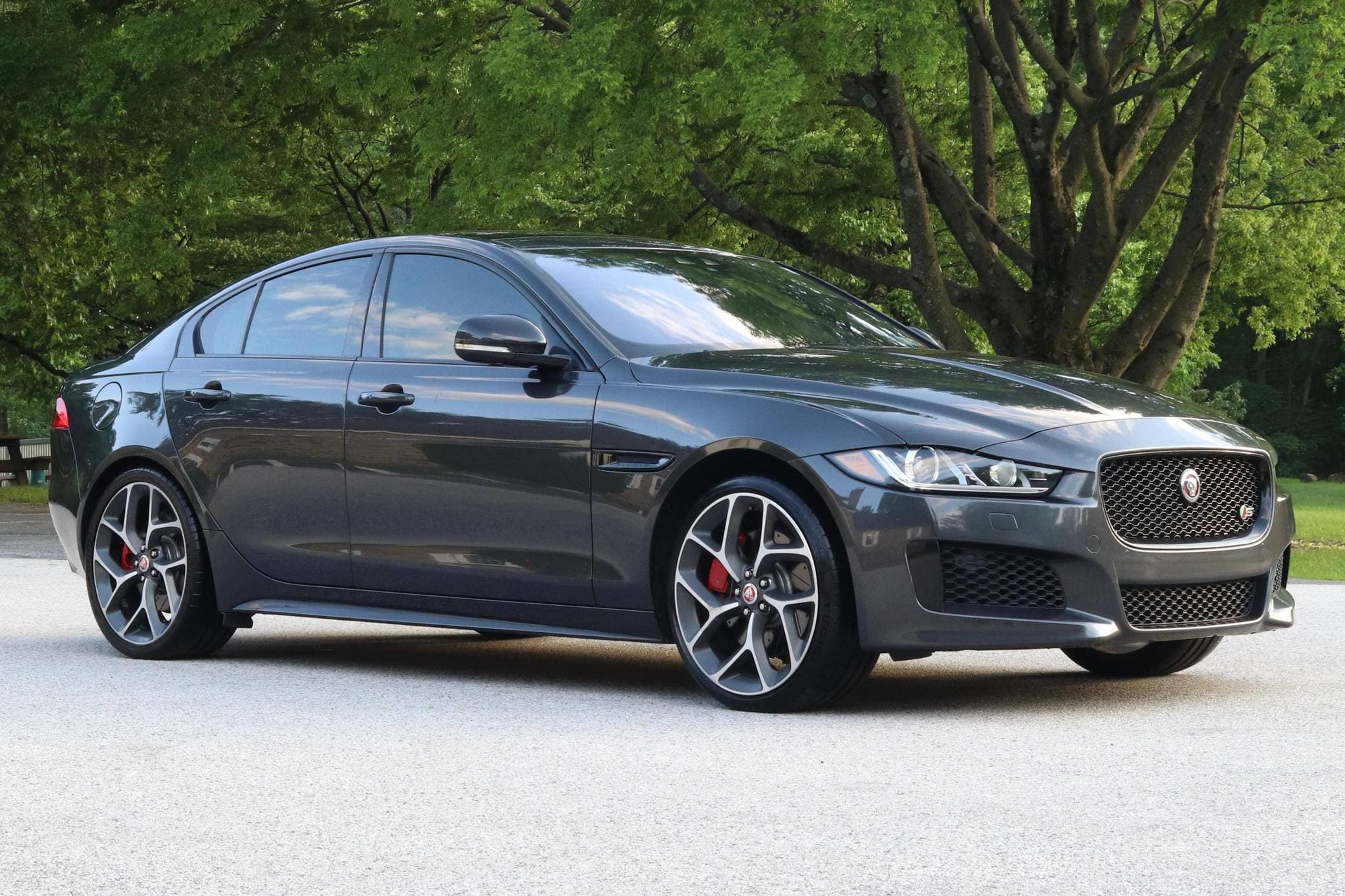 2018 Jaguar XE sold for $15,257