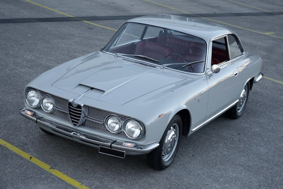 1964 Alfa Romeo 106-Series 2600 sold for $0