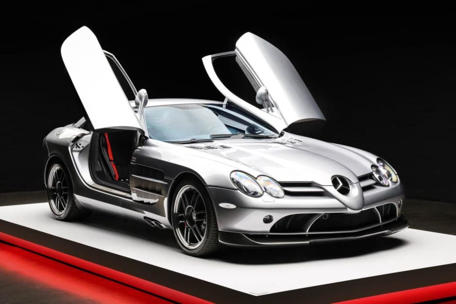 2007 Mercedes-Benz SLR McLaren sold for $520,000