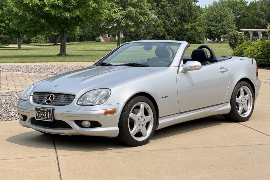 2002 Mercedes-Benz SLK & SLC-Class sold for $11,355