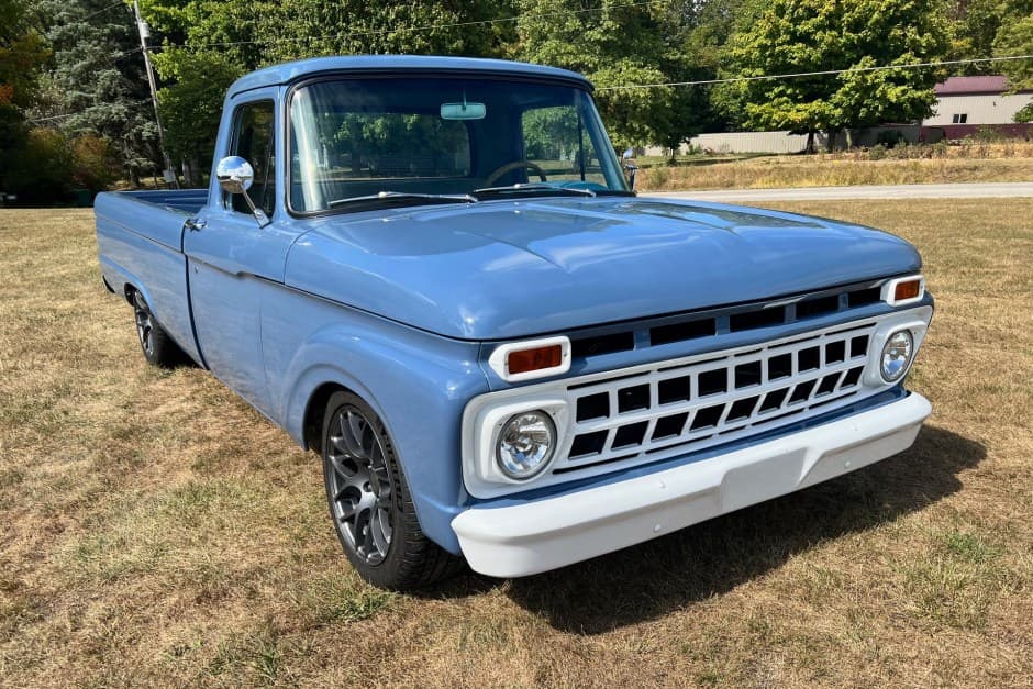 1965 Ford F-Series 1961-1966 sold for $17,500