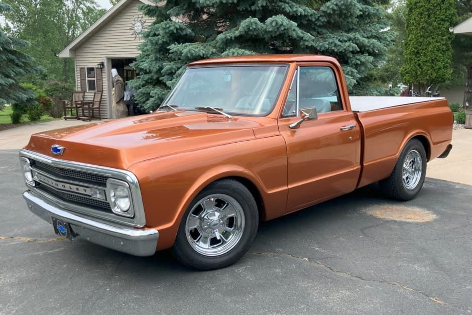 1969 Chevrolet C/K (1967-1972) sold for $24,750