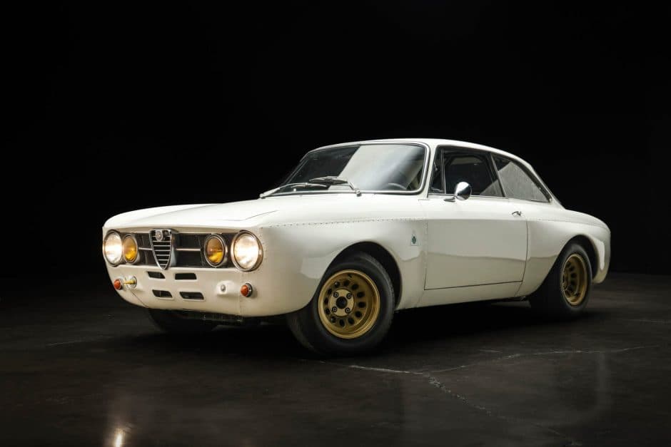 1969 Alfa Romeo 105/115 Series Coupe sold for $41,500