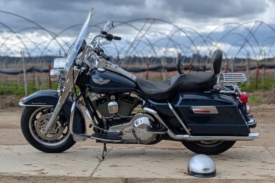 2003 Harley-Davidson Touring sold for $4,250