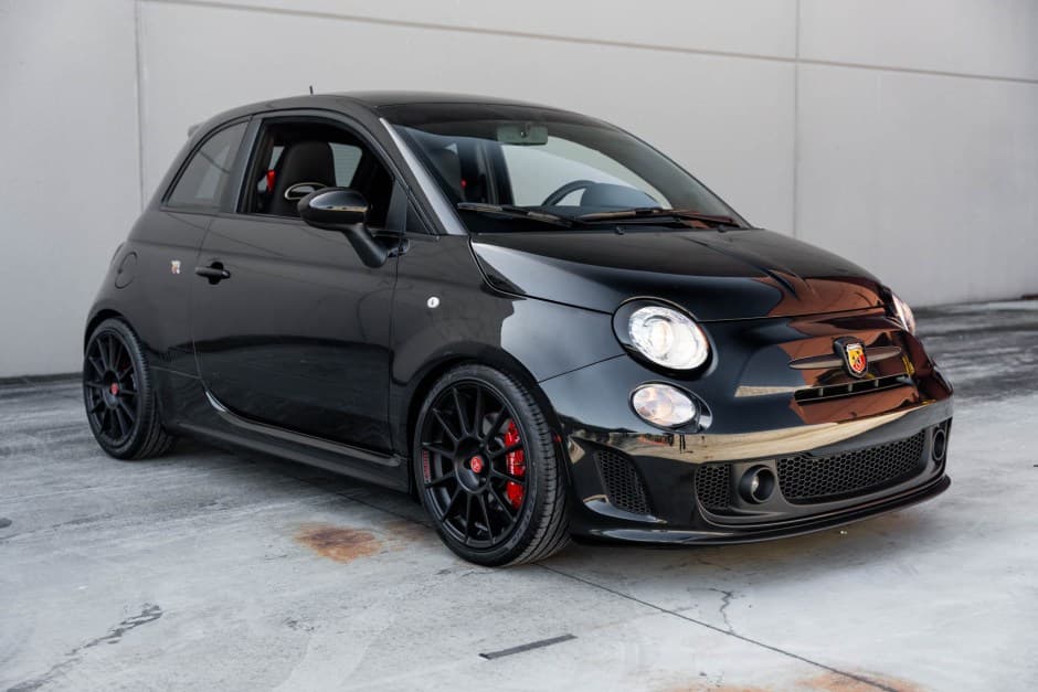 2012 Fiat 500 (2012-2019) sold for $20,252
