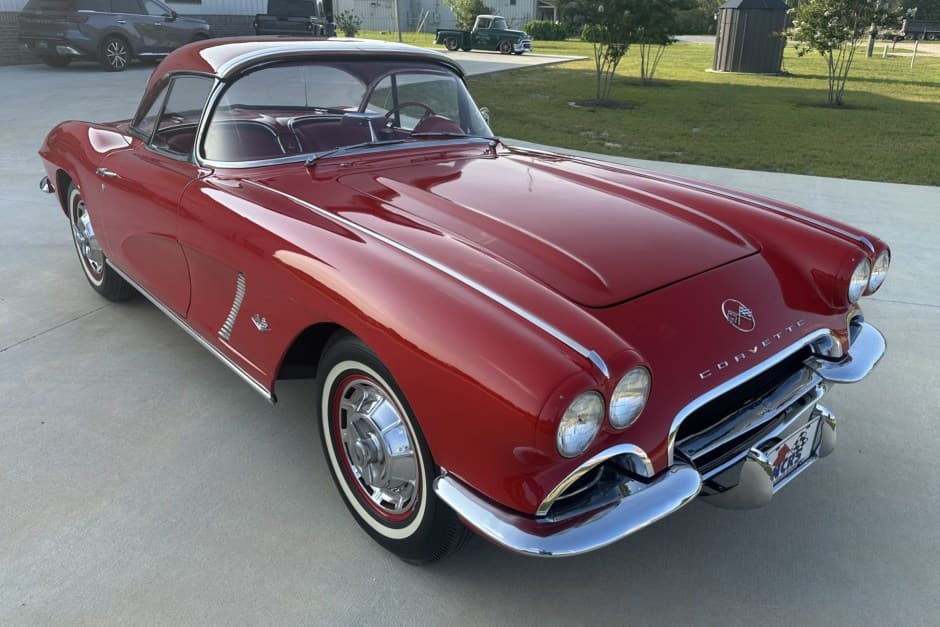 1962 Chevrolet Corvette C1 sold for $58,000