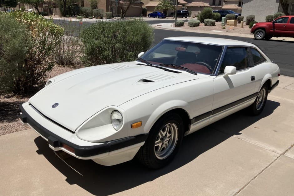 1982 Datsun 280ZX sold for $6,200